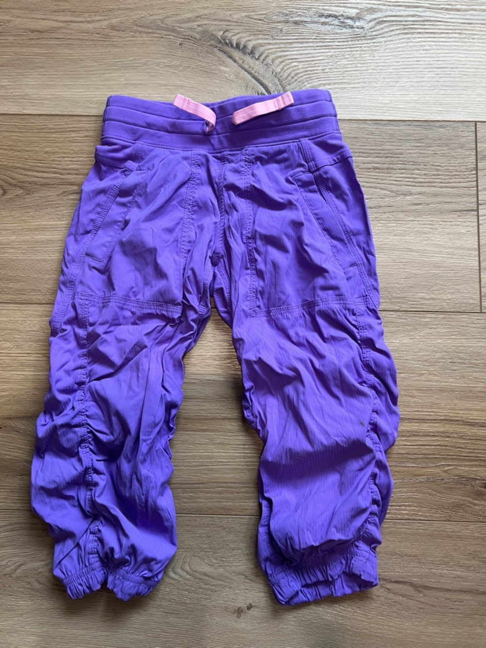 Ivivva lululemon Purple Kids pants Joggers Live to Mive  girls Size 8